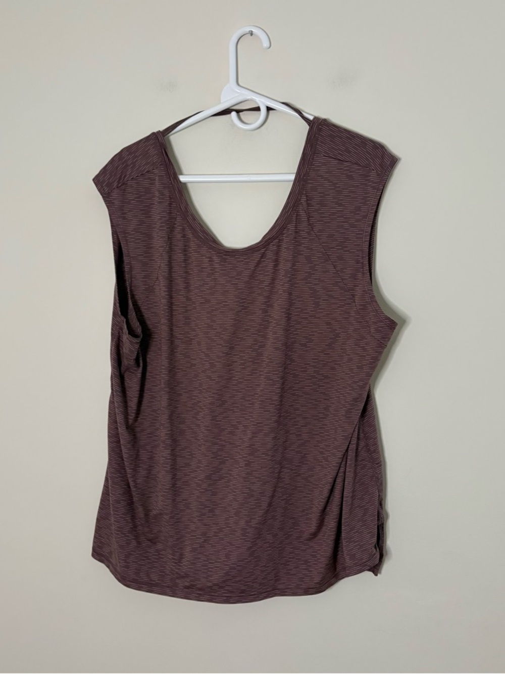 Champion Women’s 2X Pink Purple Striped Workout Casual Top Open Back